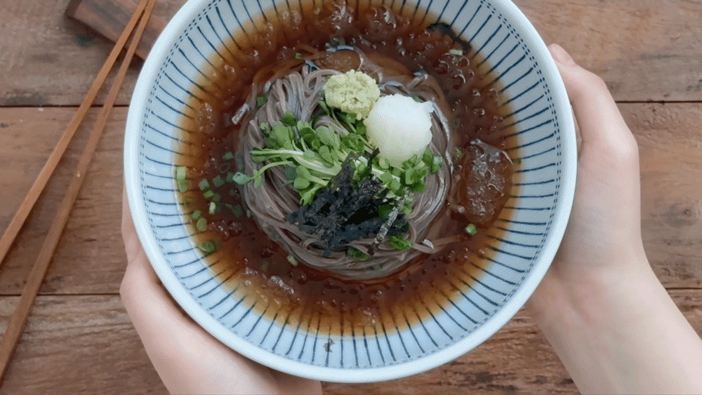 상품 이미지 2